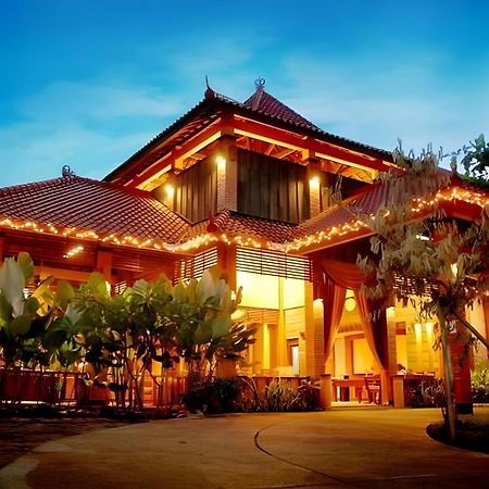 פנגנדאראן Nyiur Resort Hotel מראה חיצוני תמונה