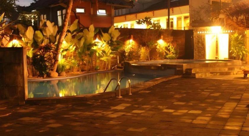 פנגנדאראן Nyiur Resort Hotel מראה חיצוני תמונה