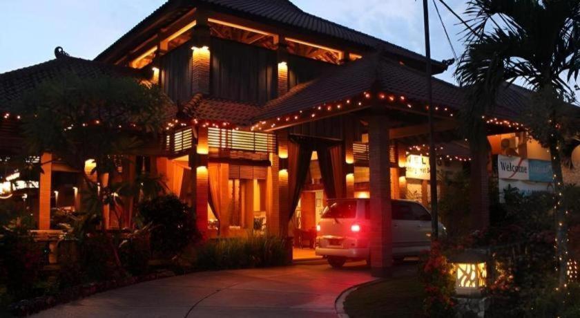 פנגנדאראן Nyiur Resort Hotel מראה חיצוני תמונה